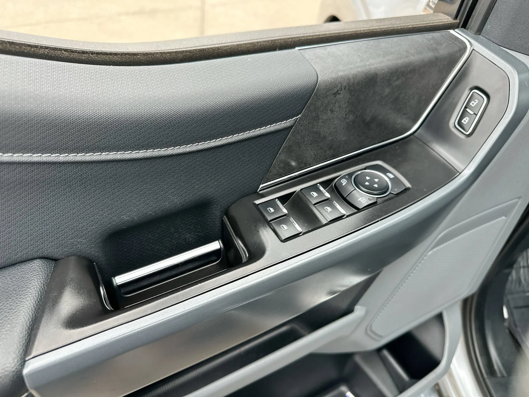 2024 Ford F-150 XLT - Photo 13