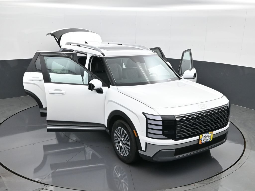 Used 2026 White Hyundai SEL Premium image 31