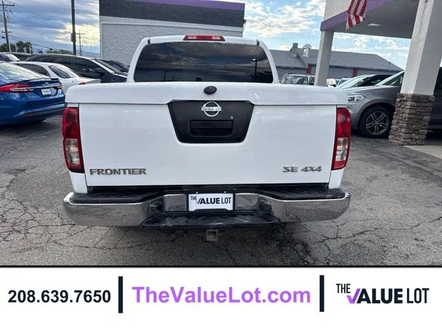 Used 2006 White Nissan SE image 5