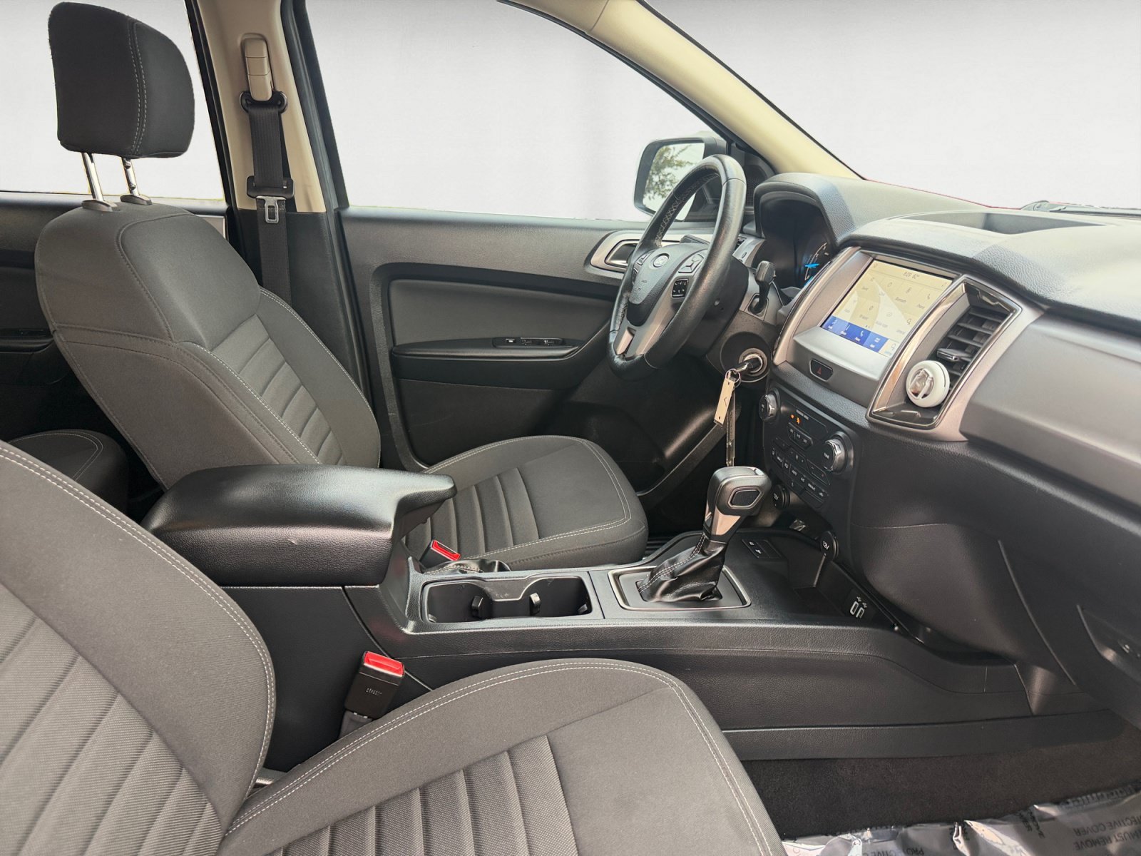 Used 2022 Carbonized Gray Metallic Ford XLT image 15