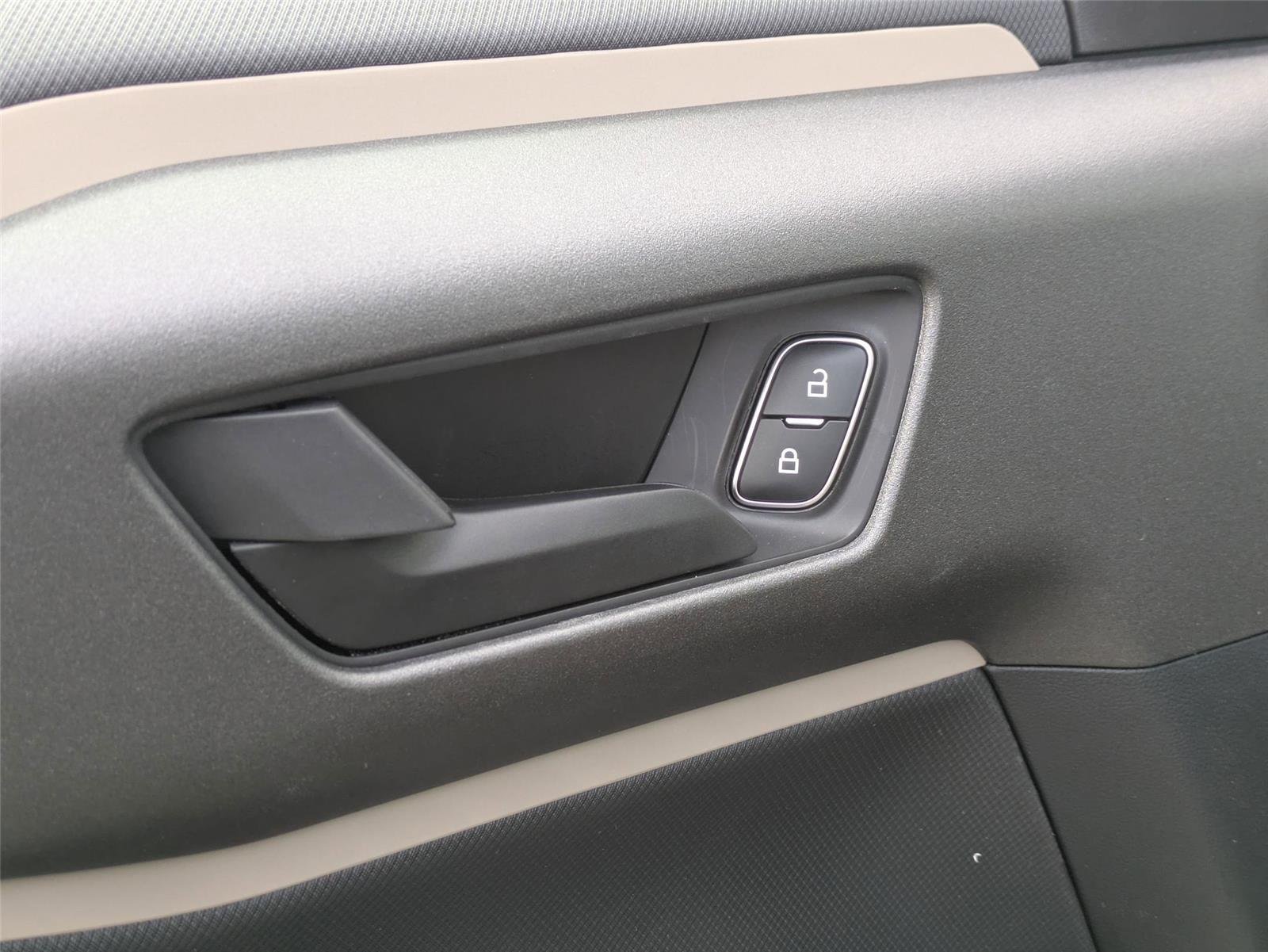 New 2025 Carbonized Gray Metallic Ford Big Bend® image 20