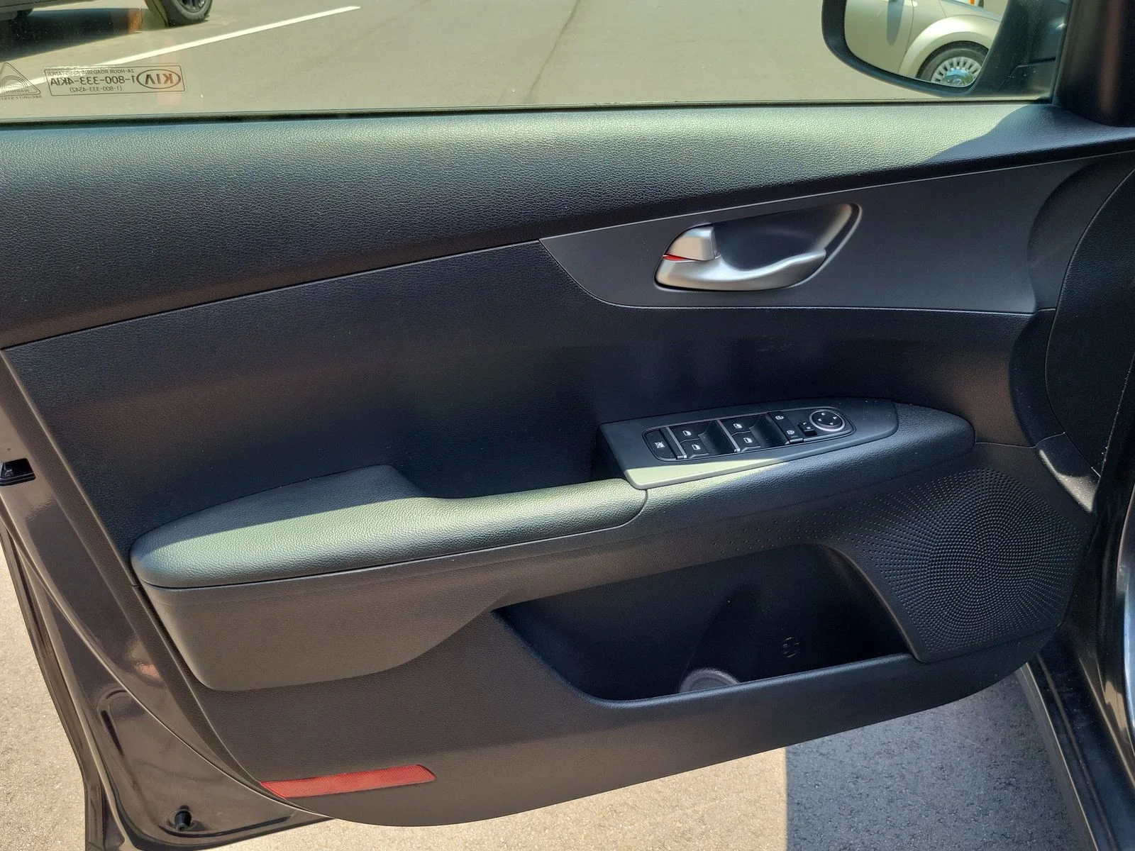 Used 2021 Gray Kia LXS image 7
