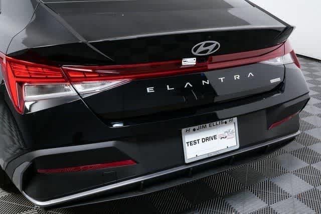 New 2026 Abyss Black Hyundai Blue image 14