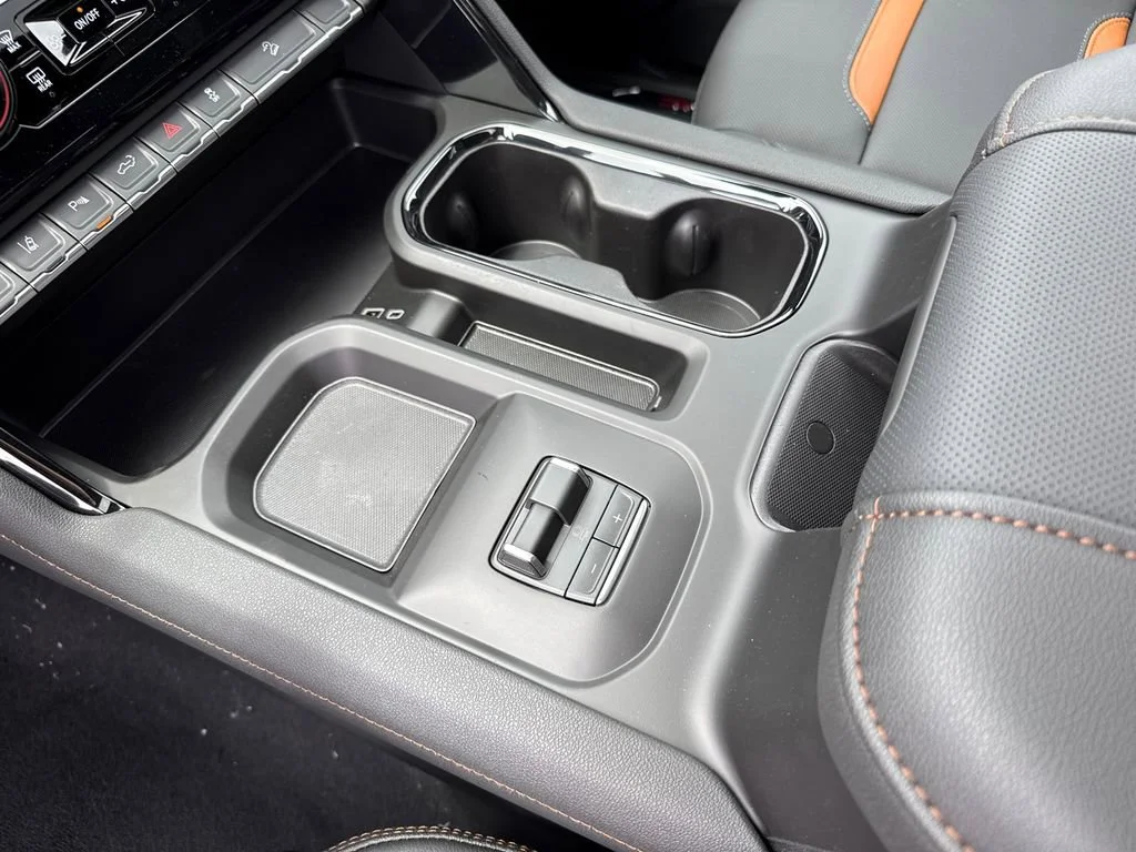 2026 GMC Sierra 2500HD AT4 - Photo 25