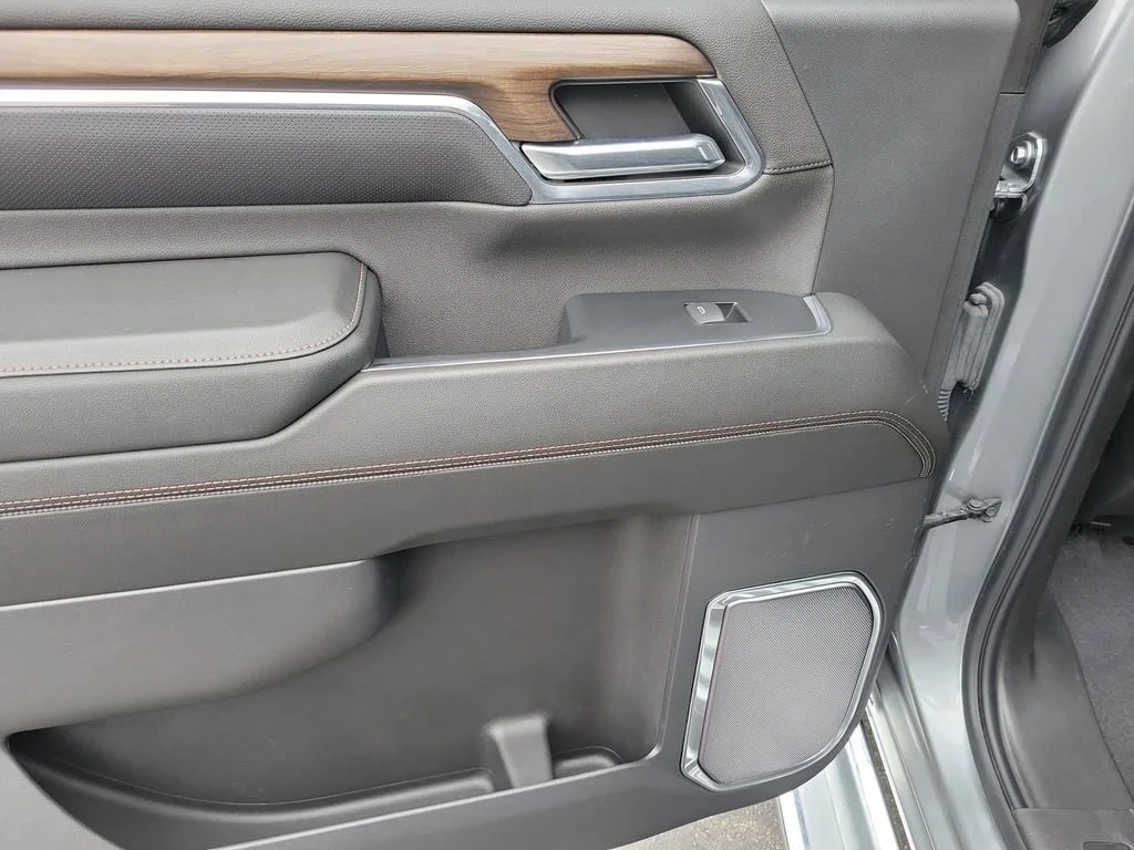 2024 Chevrolet Silverado 3500HD High Country - Photo 18