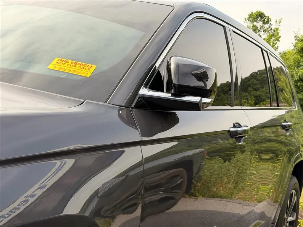 Used 2021 Gray Jeep Overland image 8