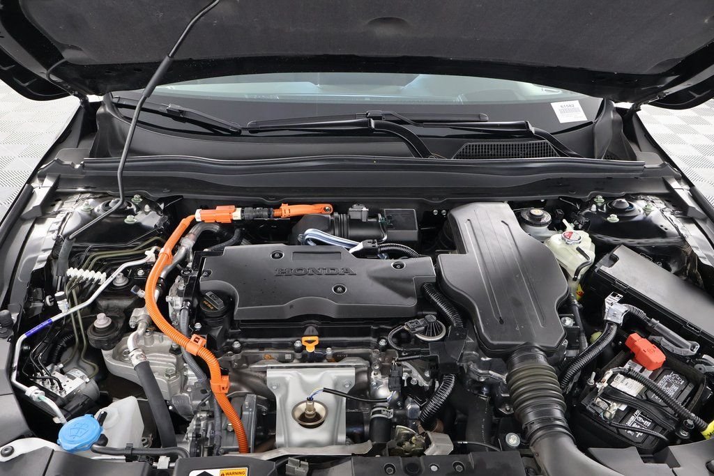 2022 Honda Accord Hybrid Touring - Photo 13