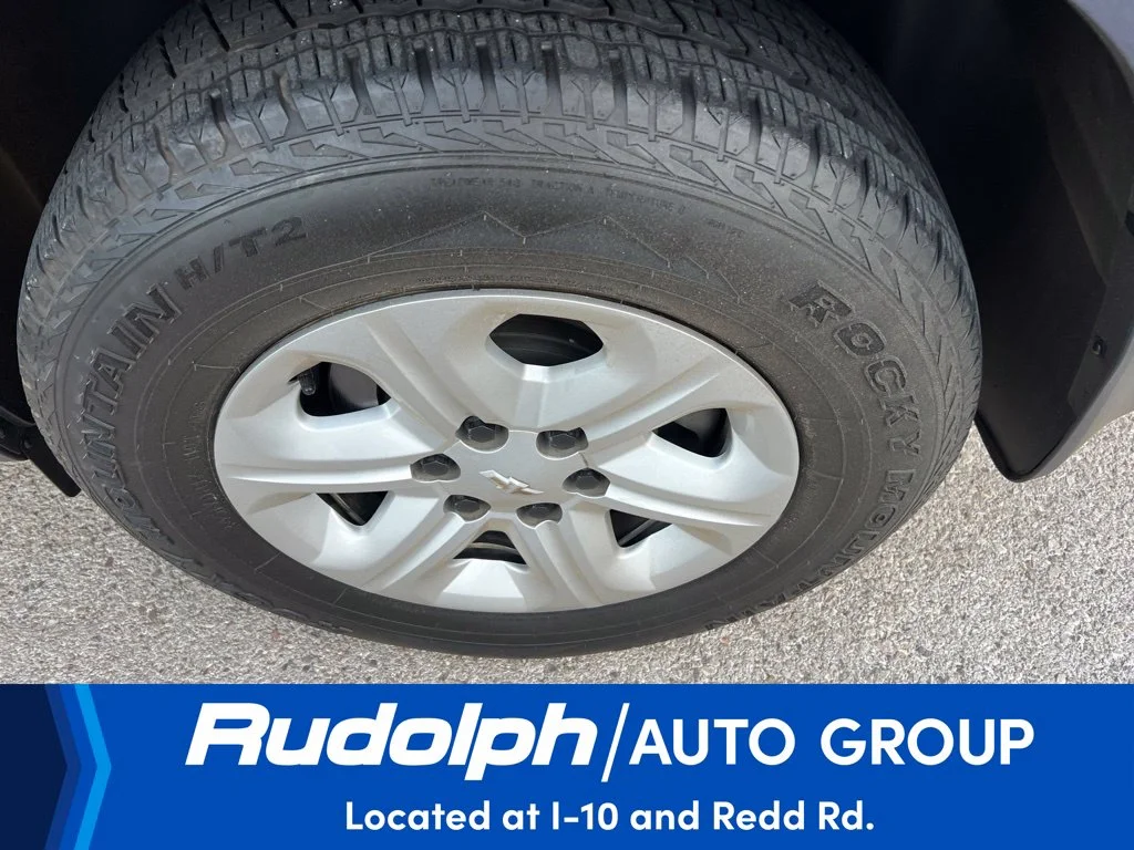 Used 2014 Blue Chevrolet LS image 27