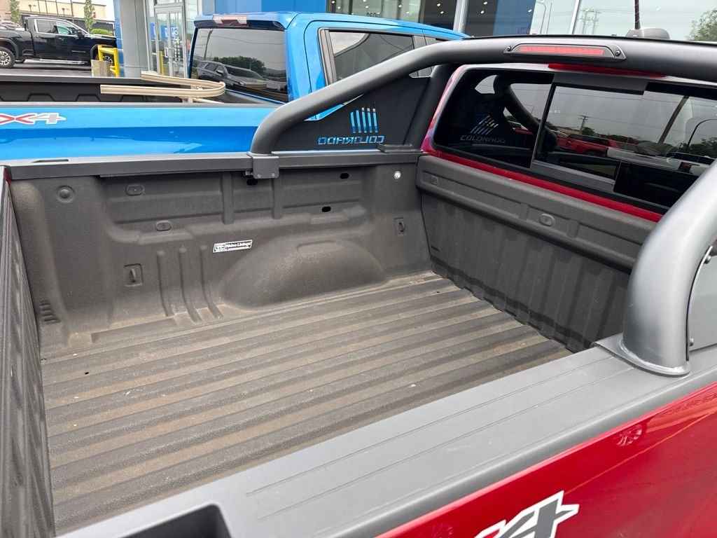 Used 2022 Cherry Red Tintcoat Chevrolet LT image 9
