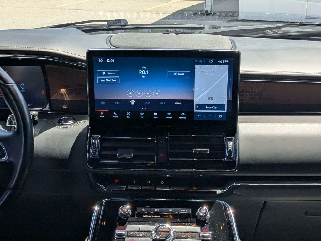Used 2022 Black Lincoln Black Label image 18