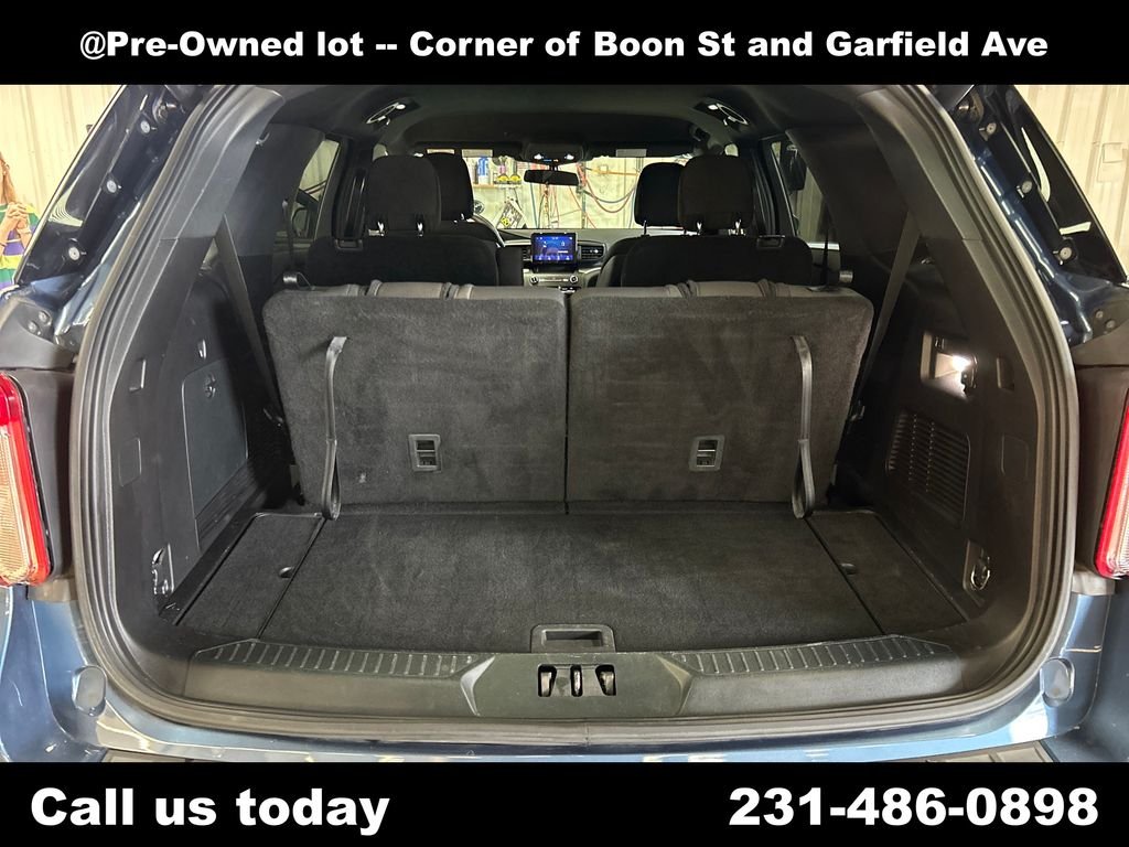 Used 2020 Blue Ford XLT image 27