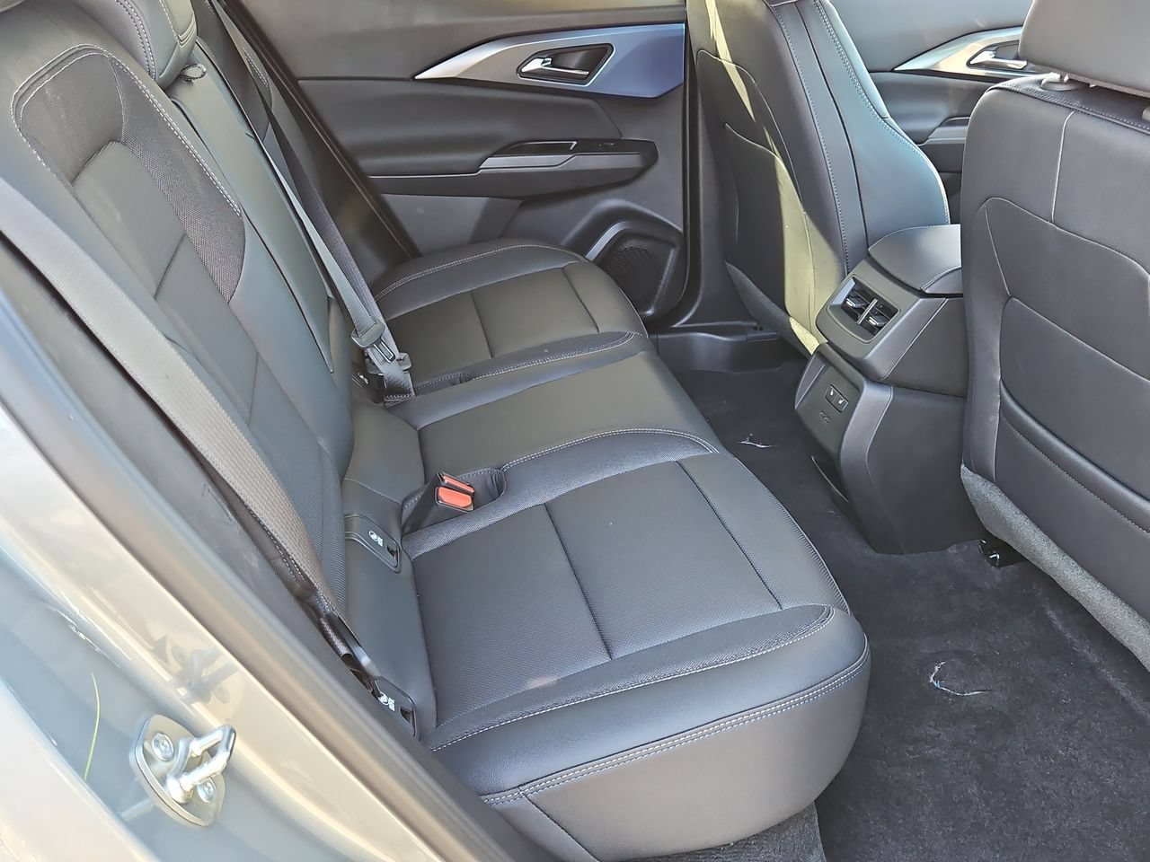 New 2026 Sterling Gray Metallic Chevrolet LT image 27