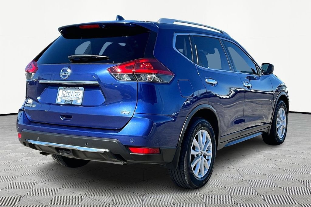 Used 2019 Nissan Rogue SV with VIN JN8AT2MT8KW260064 for sale in Kansas City