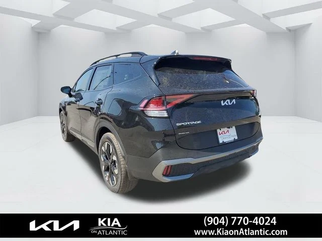 New 2024 Fusion Black Kia X-Line image 3