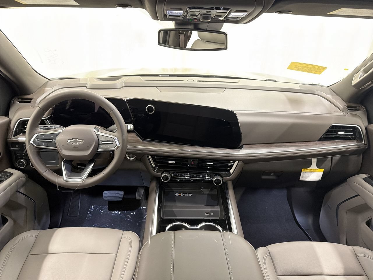 2026 Chevrolet Tahoe Z71 - Photo 13