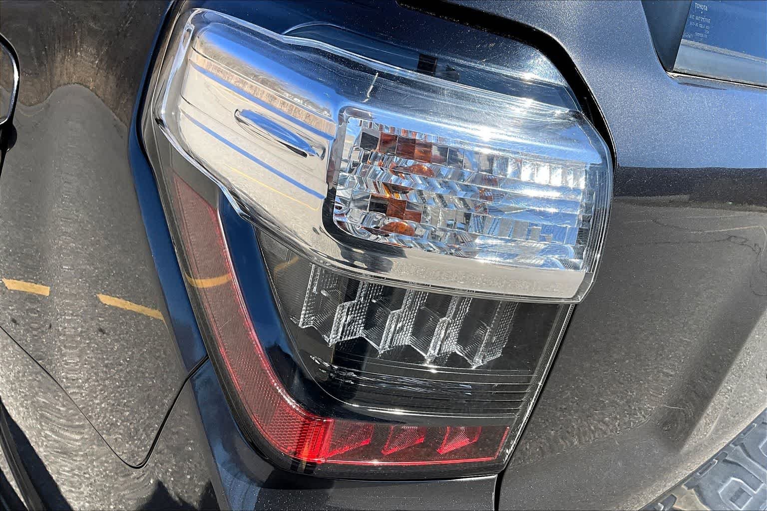 2016 Toyota 4Runner SR5 - Photo 28
