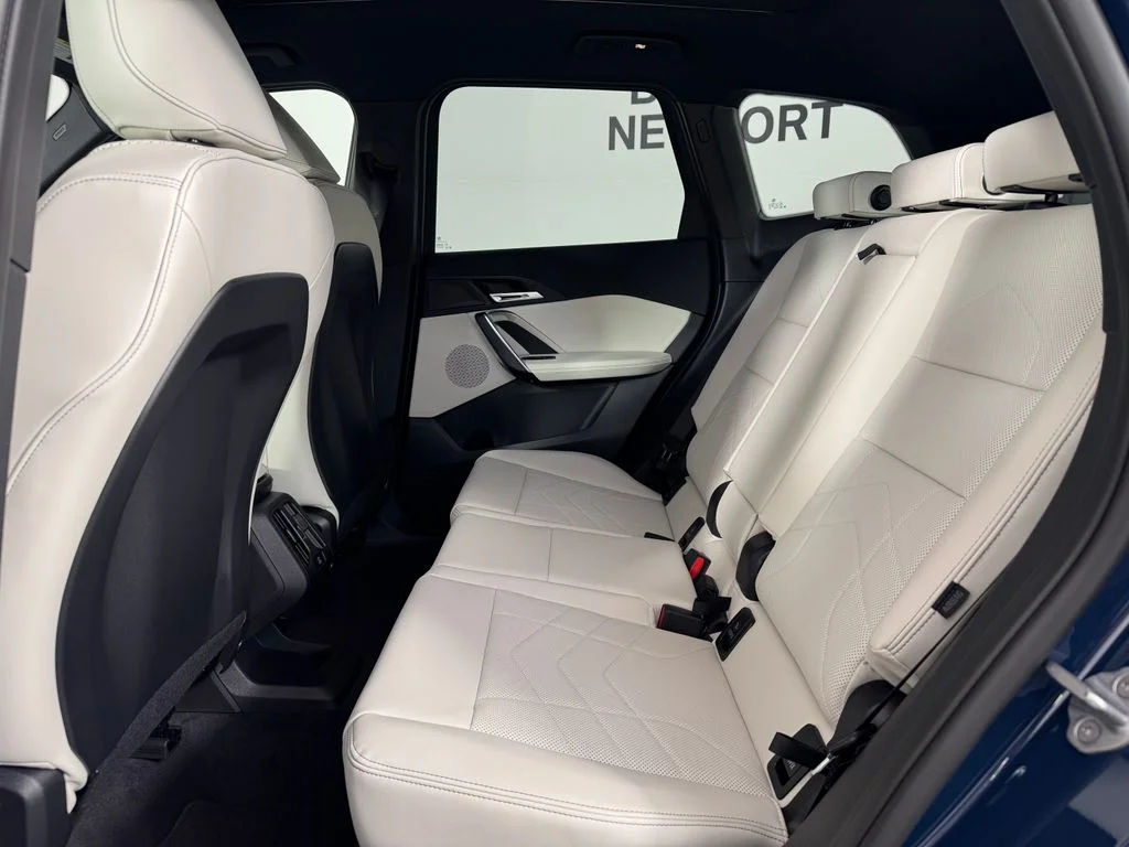 New 2026 Night Dusk Blue Metallic BMW xDrive28i image 13