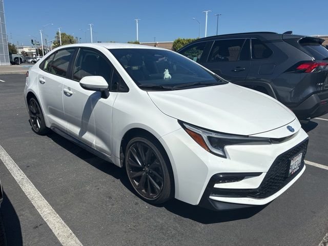 2024 Toyota Corolla SE Hybrid CVT's photo