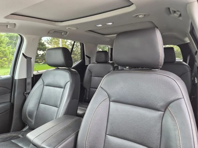 Used 2021 Black Chevrolet Premier image 18