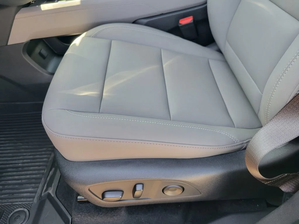 2025 GMC Acadia Elevation - Photo 15