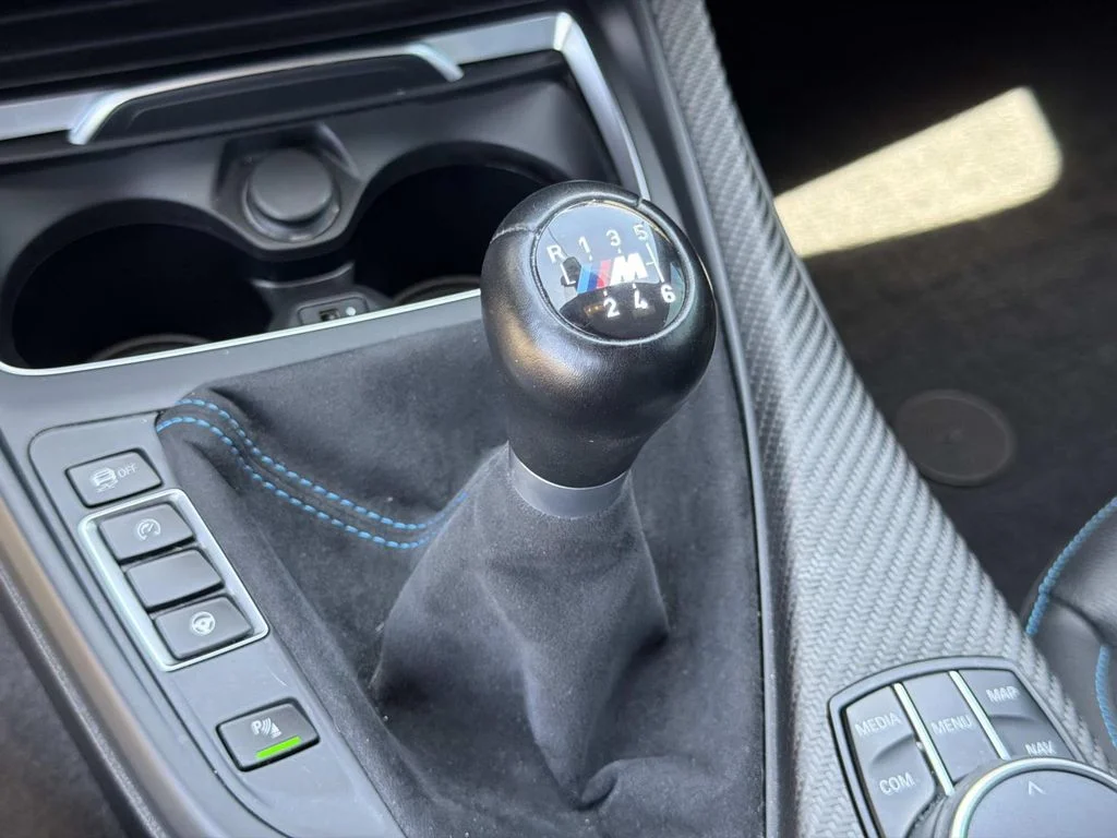 Used 2020 ALPINE WHITE BMW Competition image 12