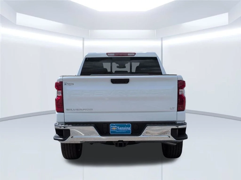 2026 Chevrolet Silverado 1500 LT - Photo 6