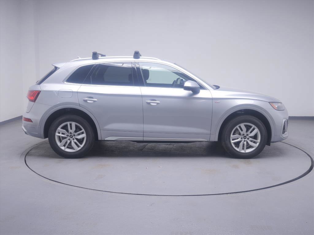 Used 2024 Silver Metallic Audi S line Premium image 6