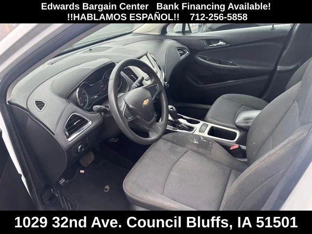 Used 2018 White Chevrolet LS image 11