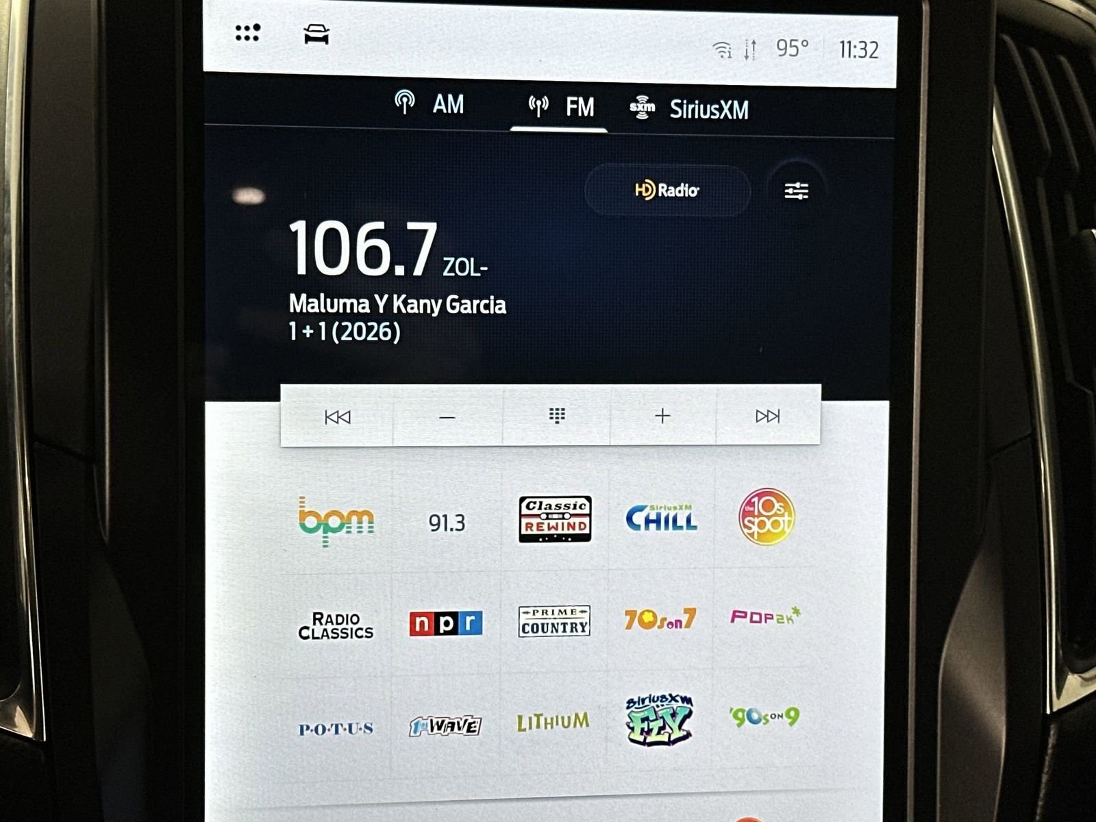 2024 Ford Edge Titanium - Photo 16