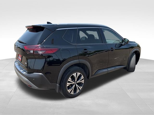 Used 2021 Black Nissan SV image 8