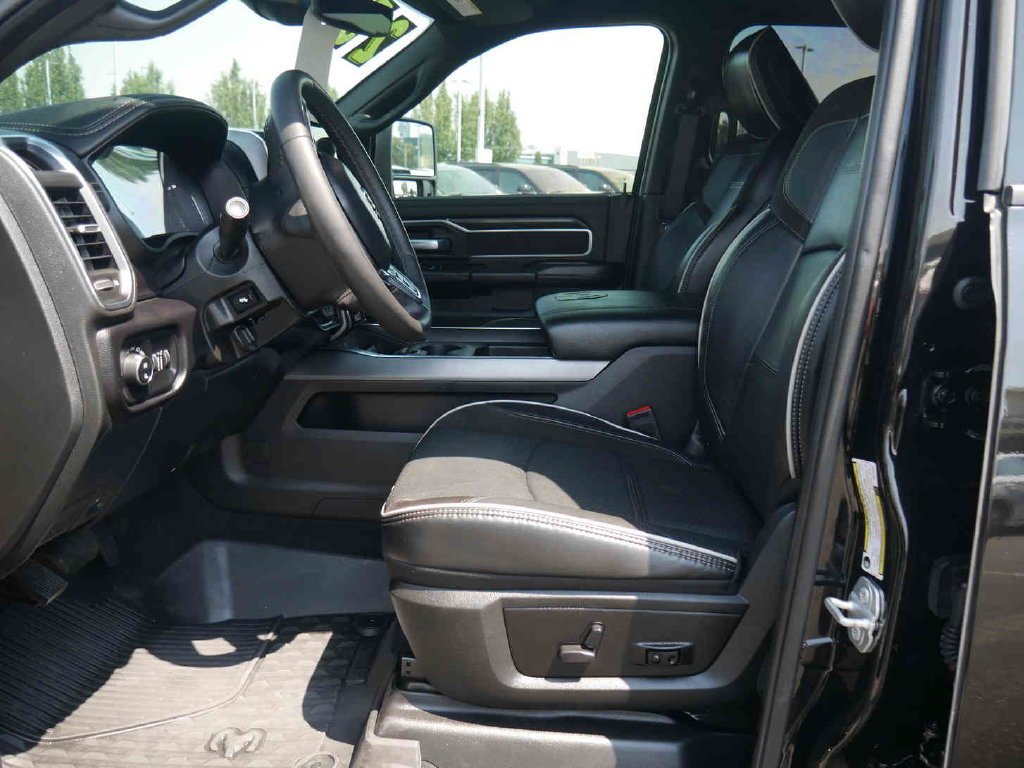 Used 2025 Black Ram Laramie image 35