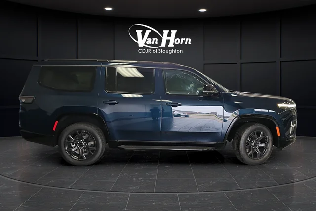 New 2026 Fathom Blue Pearl-Coat Exterior Paint Jeep Limited Altitude image 8