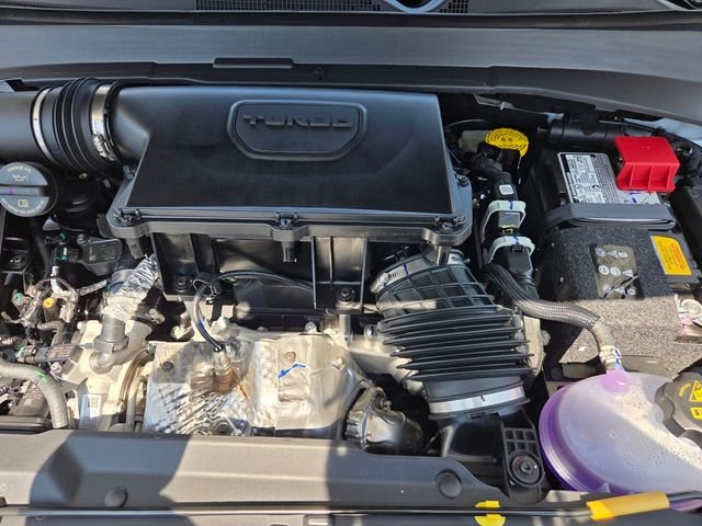 New 2026 Bright White Clear-Coat Exterior Paint Jeep Latitude image 28