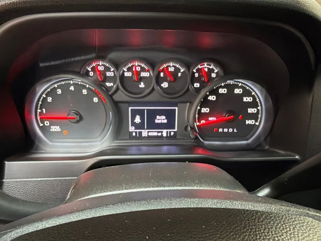 Used 2025 Black Chevrolet Custom image 23