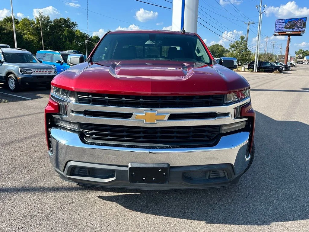Used 2019 Red Chevrolet LT image 2