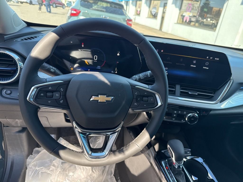 2026 Chevrolet Trax LT - Photo 18