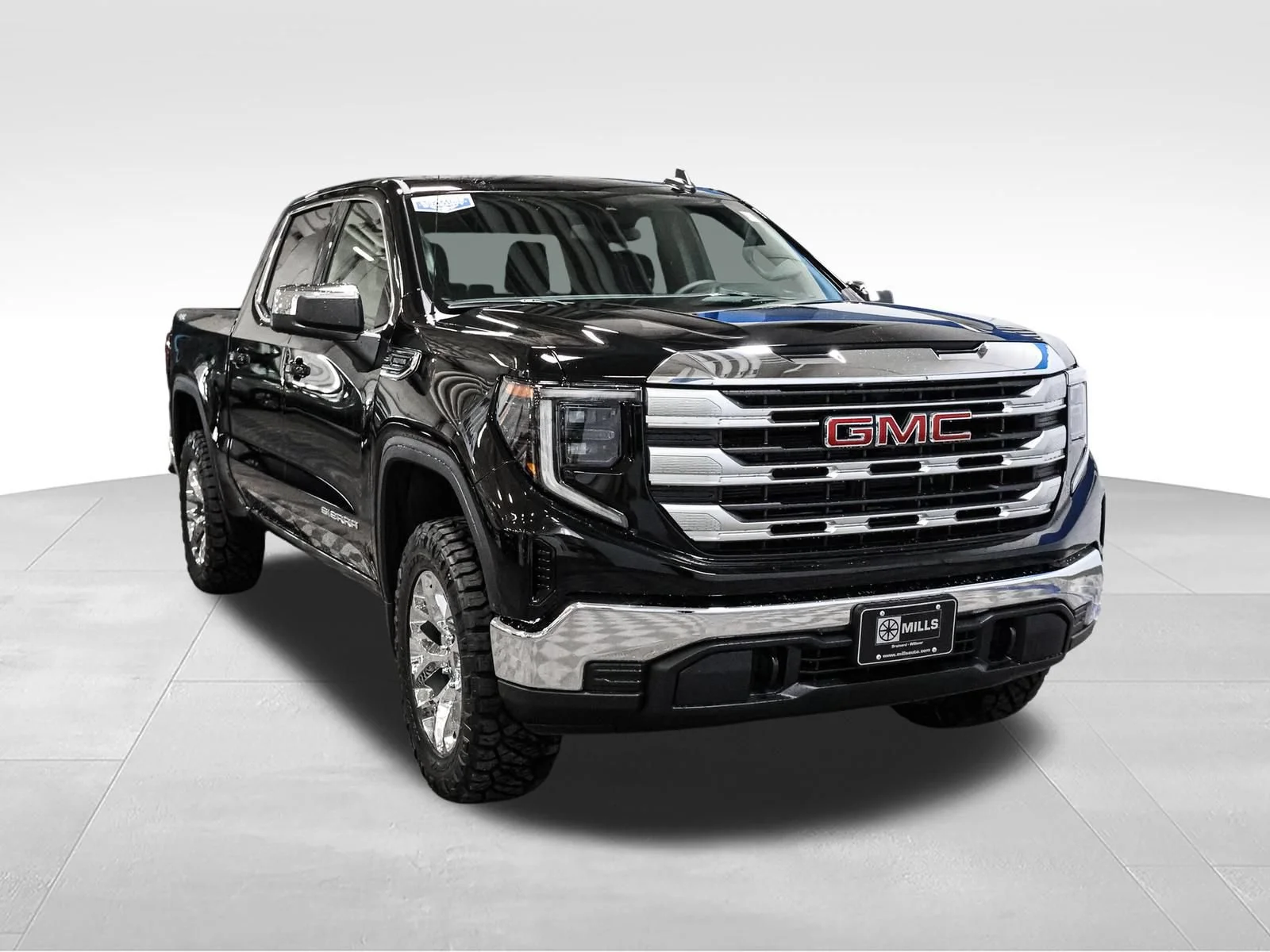 New 2026 Onyx Black GMC SLE image 11