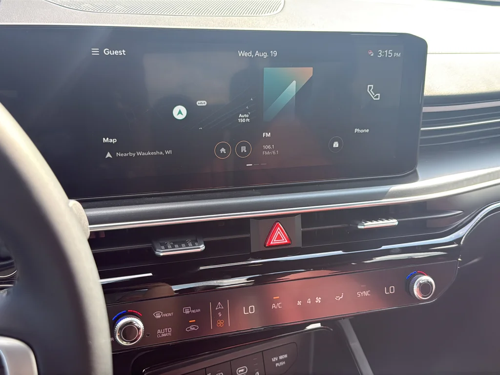 New 2026 Snow White Pearl Kia GT-Line image 14