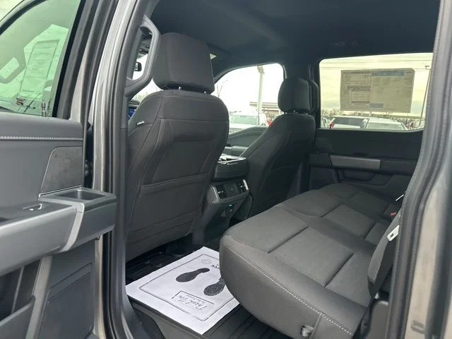 New 2026 Carbonized Gray Metallic Ford XLT image 26