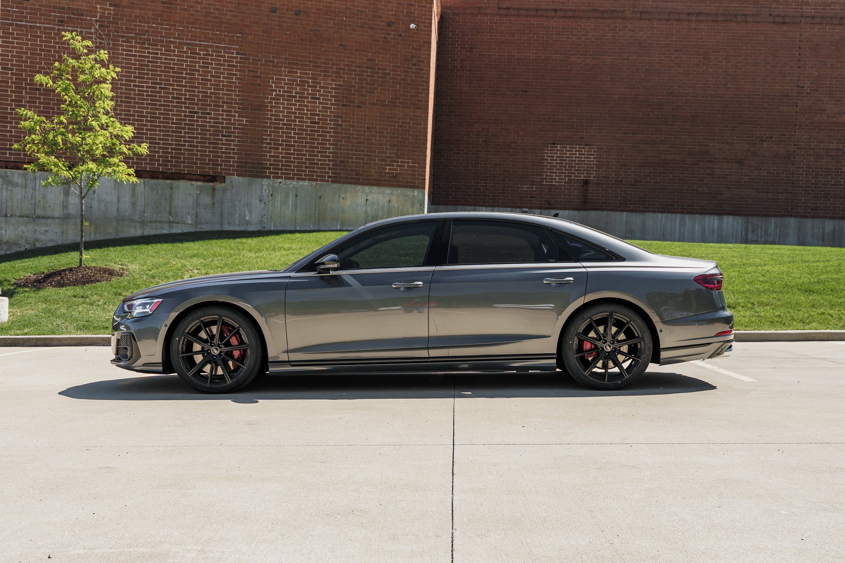 Used 2022 Daytona Gray Pearl Effect Audi  image 6
