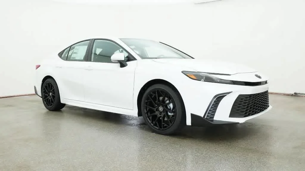 New 2026 Ice Cap Toyota SE image 29