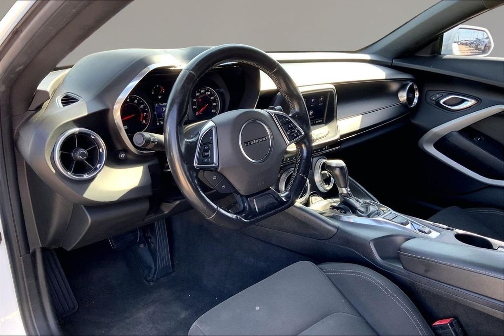 Used 2020 Summit White Chevrolet 1LT image 14