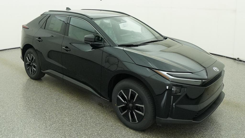New 2026 Midnight Black Metallic Toyota XLE image 10