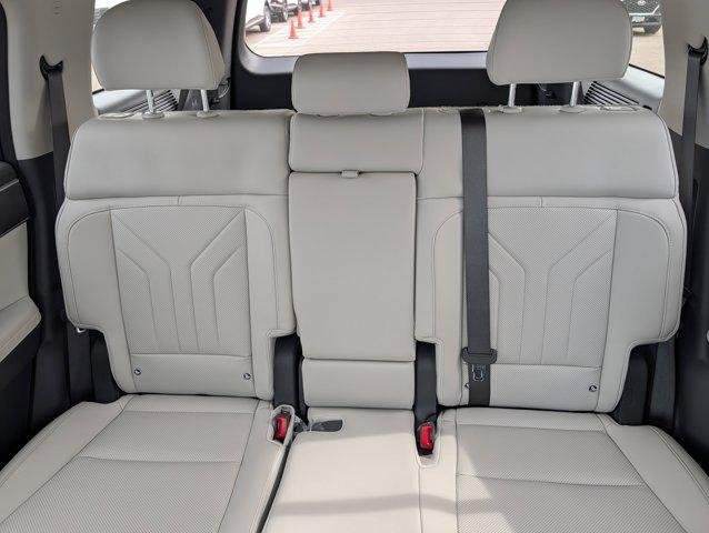 New 2026 Atlantis Blue Hyundai SEL image 7