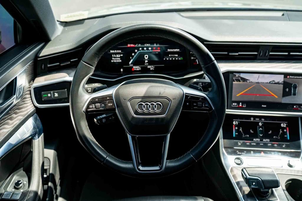 Used 2024  Audi 55 Premium Plus image 24