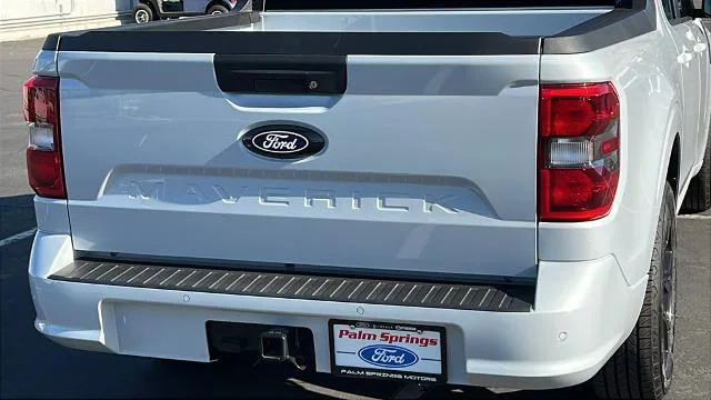 New 2026 Space White Metallic Ford Lobo™ image 29