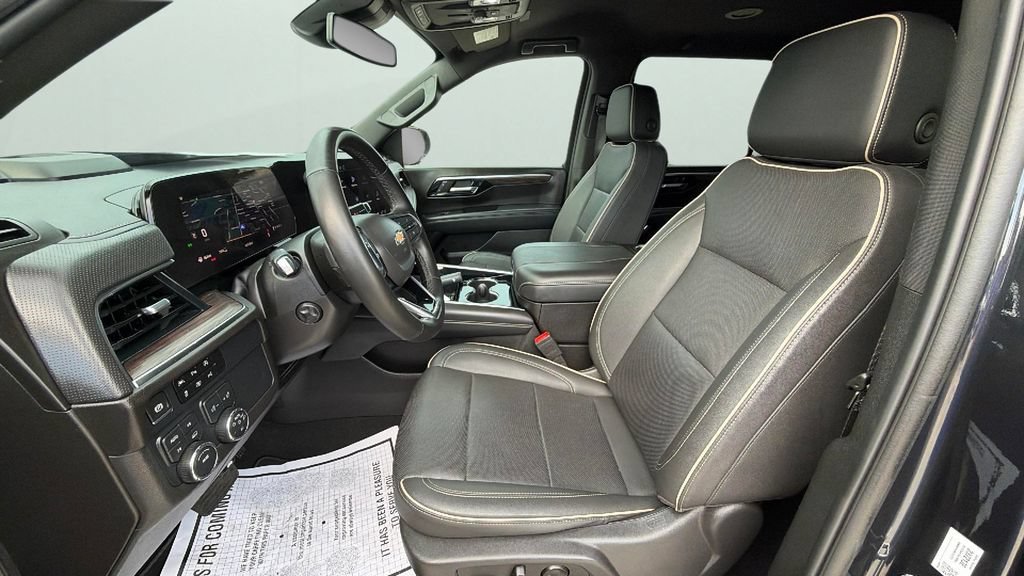 Certified Used 2025 Dark Ash Metallic Chevrolet Premier image 17