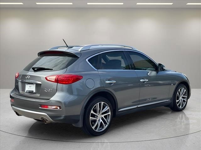 Used 2017 Graphite Shadow INFINITI Base image 5