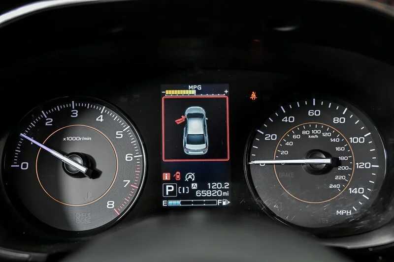 Used 2022  Subaru Premium image 20