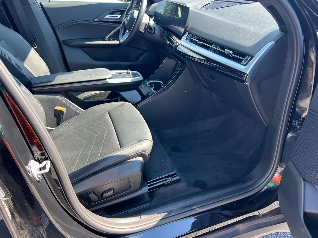 2023 BMW X1 28i - Photo 13